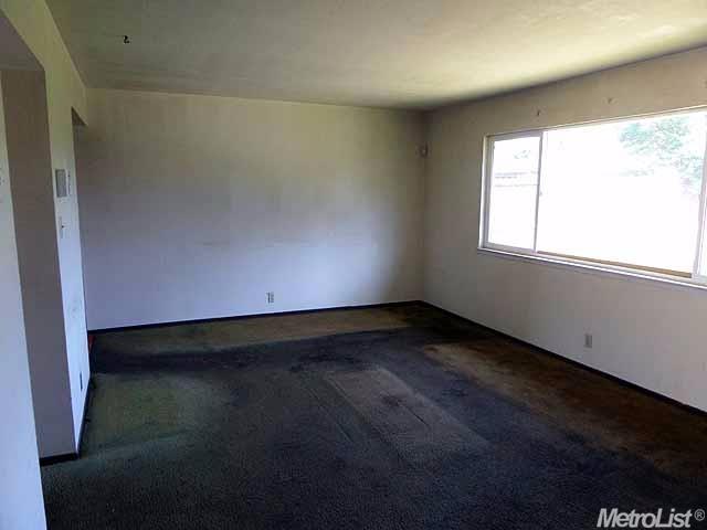 1325 Aurora St, Modesto, CA 95351 photo 10