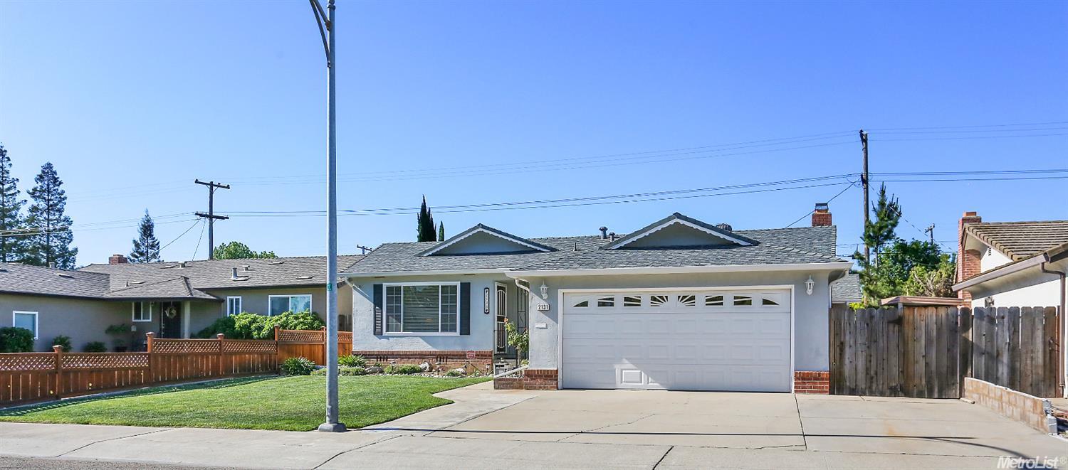 2131 Corbin Ln, Lodi, CA 95242 photo 1