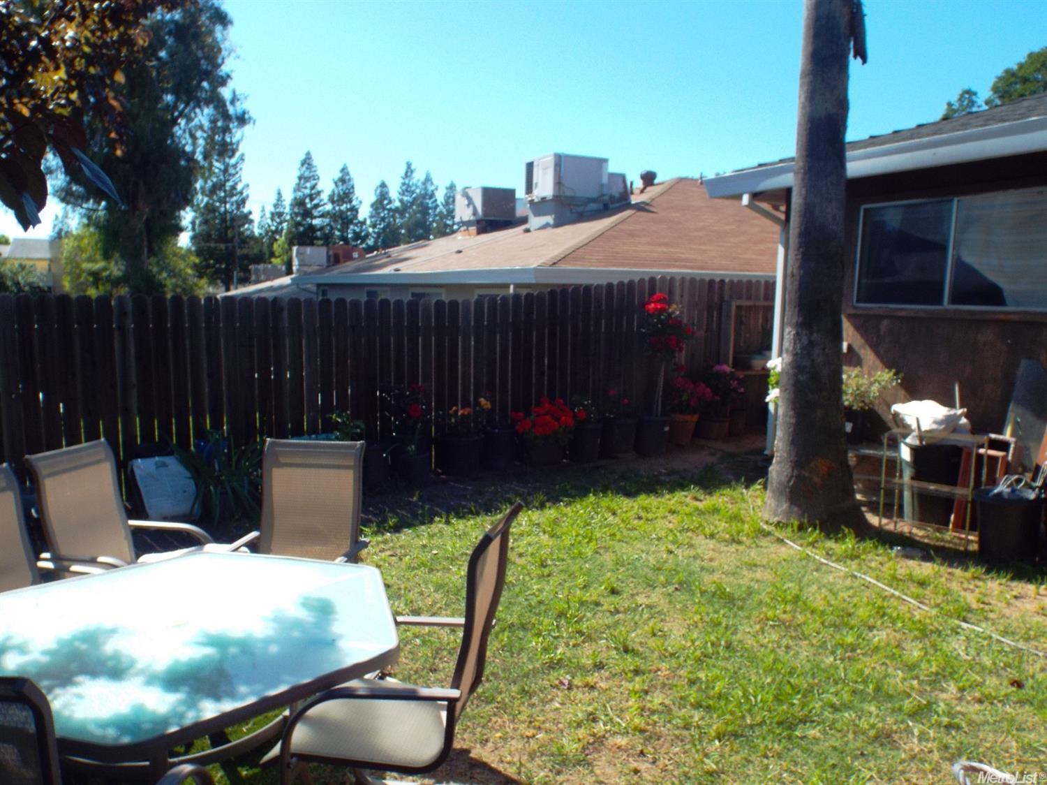 5912 Bourbon Dr, Carmichael, CA 95608 photo 9