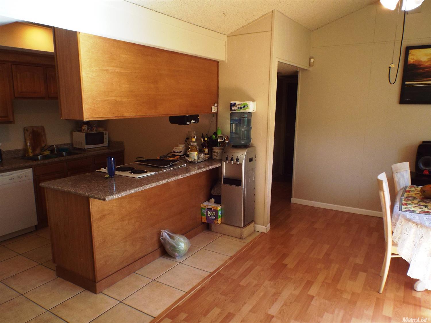 5912 Bourbon Dr, Carmichael, CA 95608 photo 6