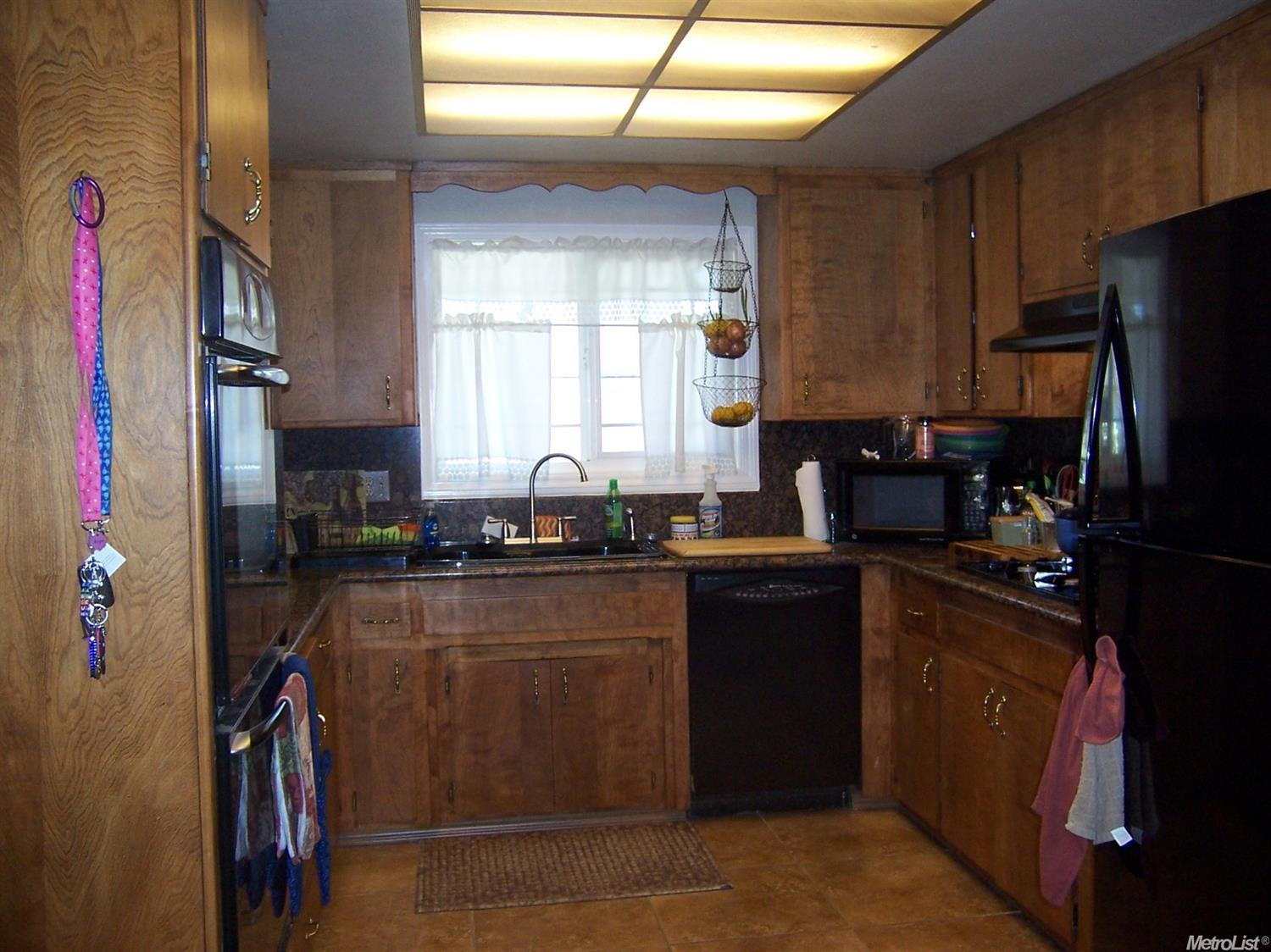 646 Sonora Ave, Manteca, CA 95337 photo 5