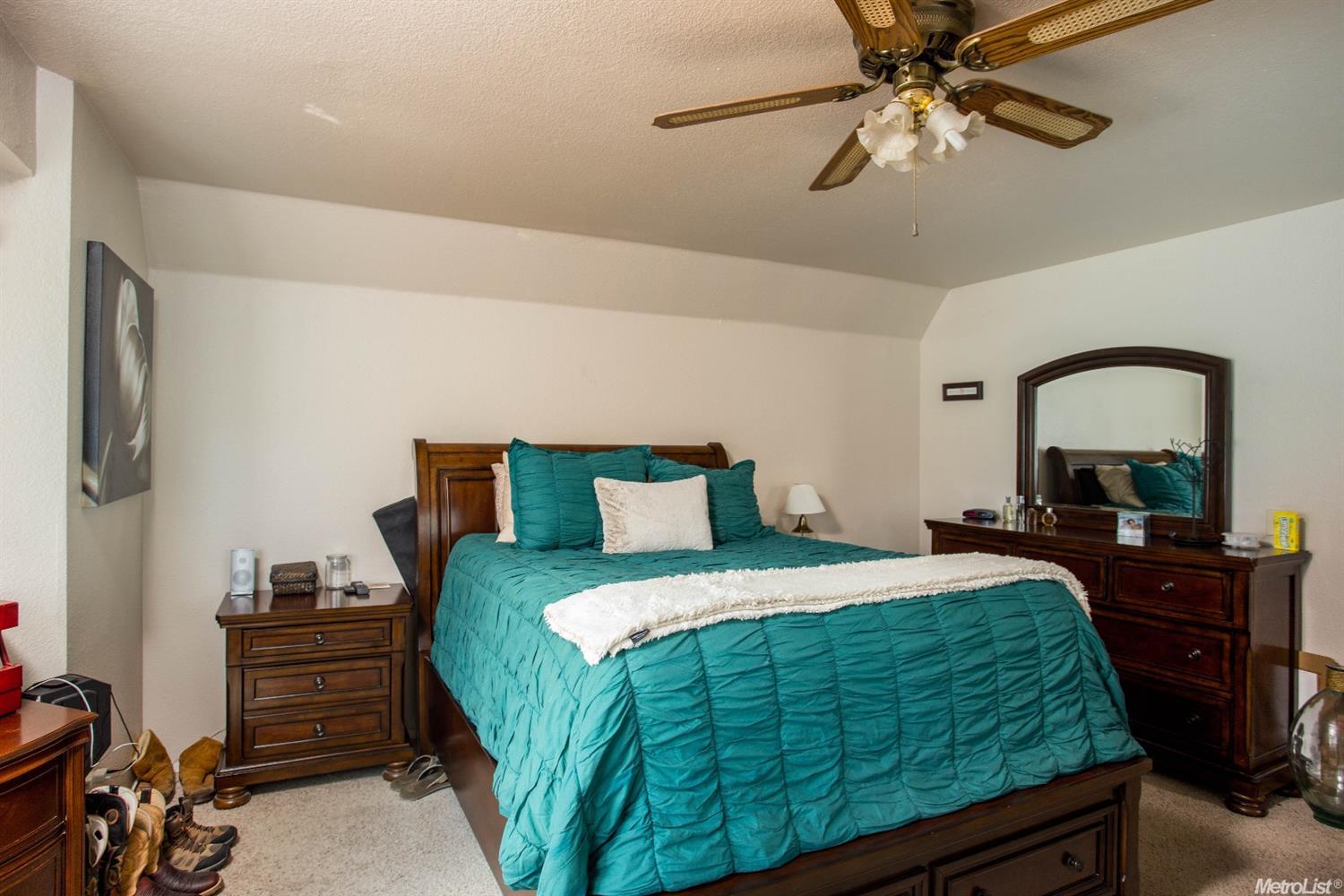 428 Benjamin Pl, Manteca, CA 95337 photo 6