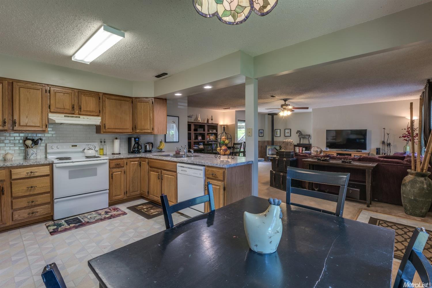 4382 Blanchard Rd, Placerville, CA 95667 photo 6