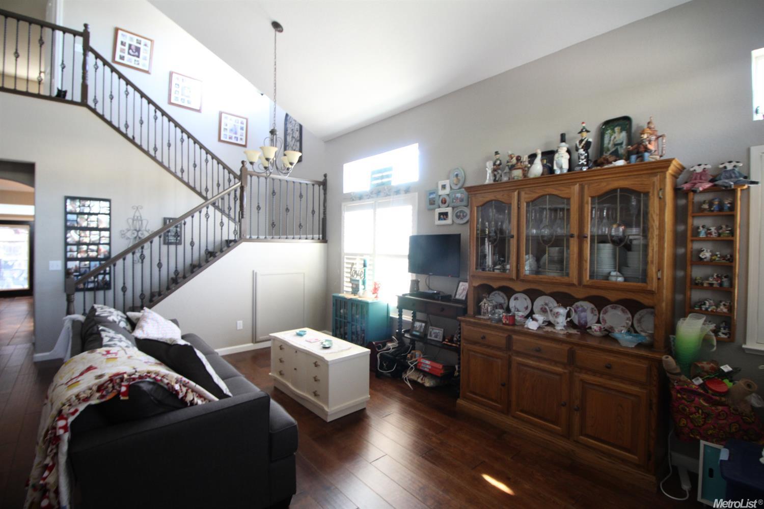 1946 Madelena Ct, Manteca, CA 95336 photo 5