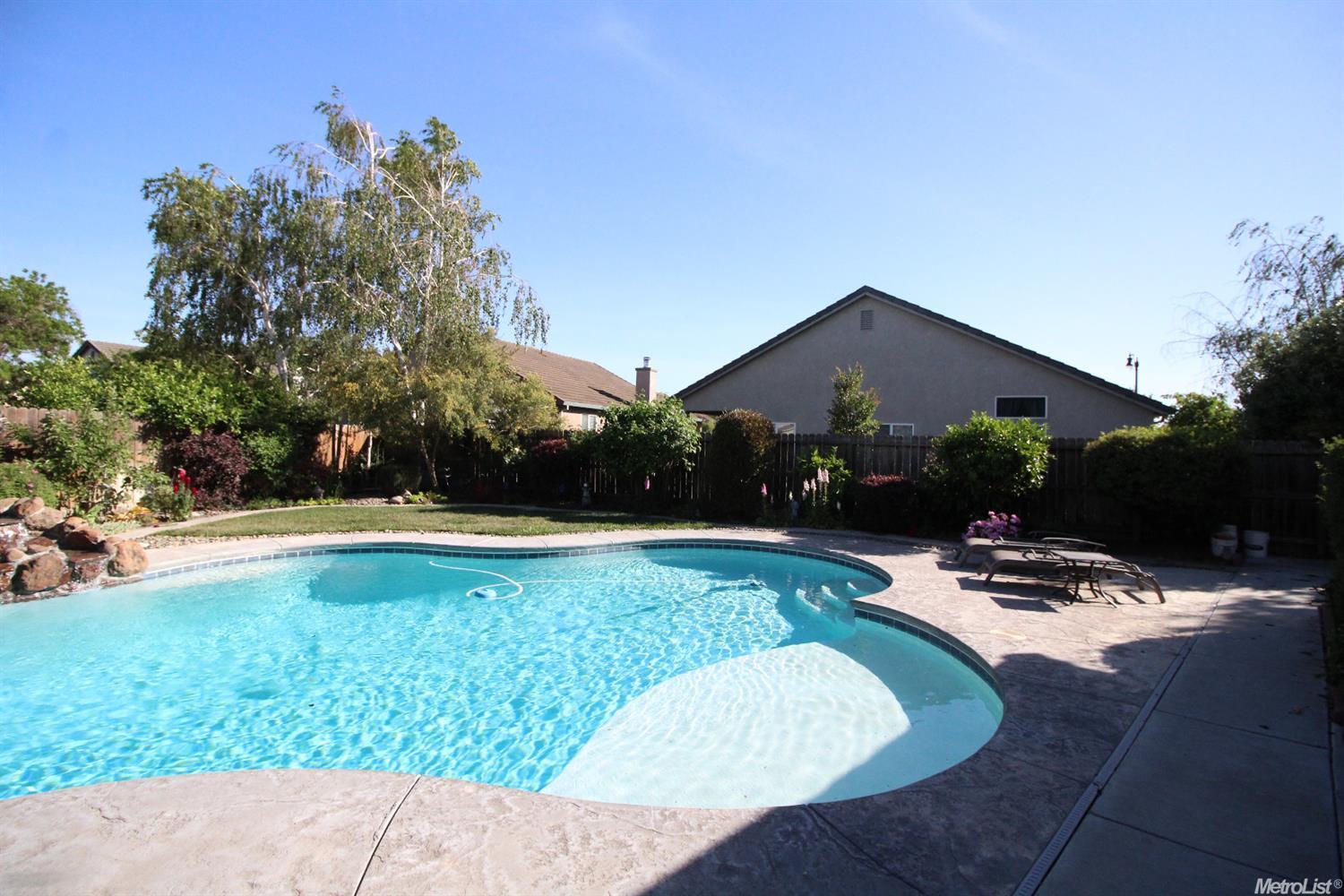 1946 Madelena Ct, Manteca, CA 95336 photo 31