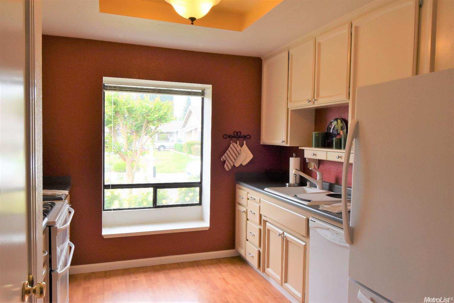 3671 Rollins Way, Antelope, CA 95843 photo 4