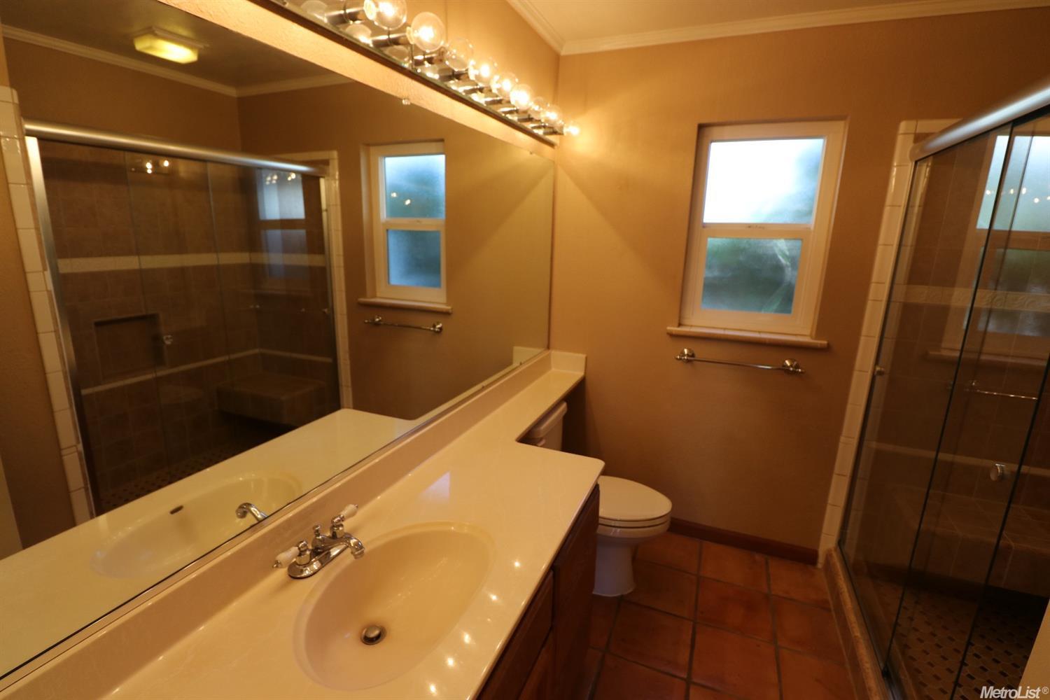 406 Gerard Dr, Lodi, CA 95242 photo 20