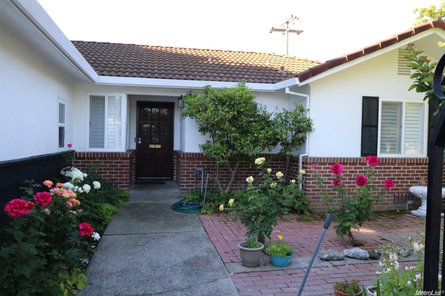 406 Gerard Dr, Lodi, CA 95242 photo 5