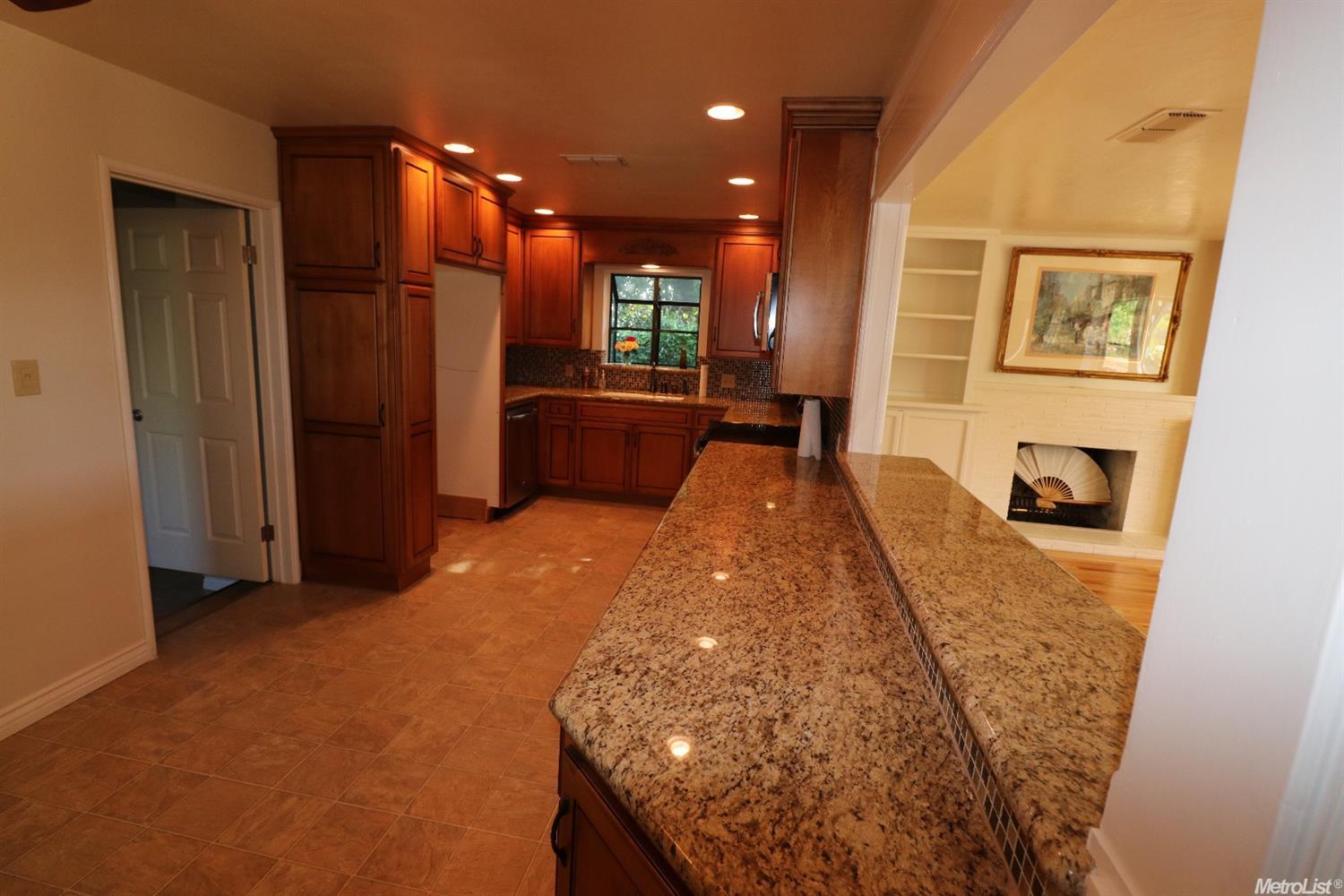 406 Gerard Dr, Lodi, CA 95242 photo 10