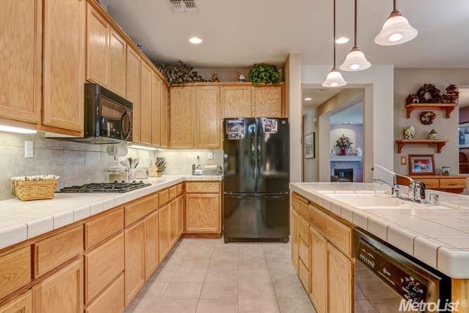 1653 Cache Ave, Manteca, CA 95337 photo 5