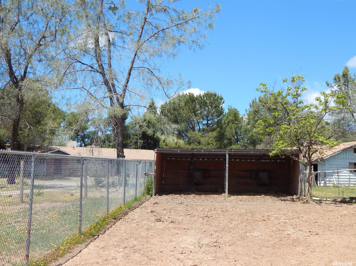 1097 Aaron Cool Dr, Cool, CA 95614 photo 16