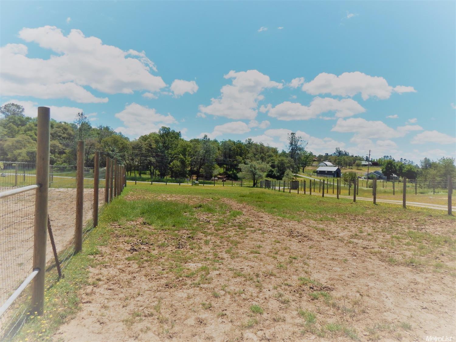 1097 Aaron Cool Dr, Cool, CA 95614 photo 14