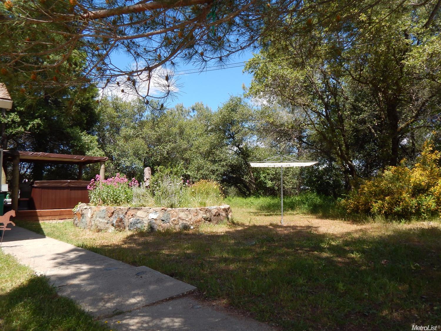 1097 Aaron Cool Dr, Cool, CA 95614 photo 17