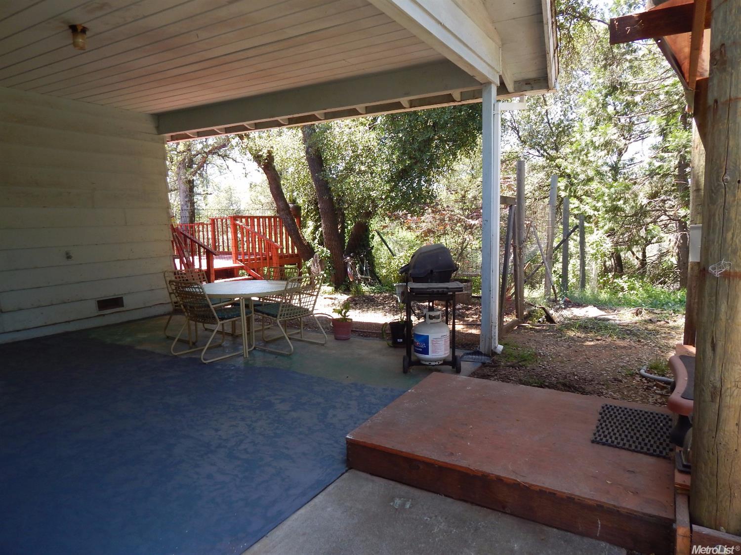 1097 Aaron Cool Dr, Cool, CA 95614 photo 23