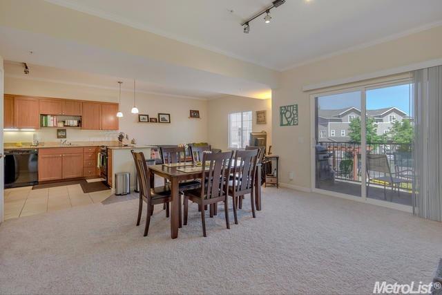 1818 Moore Blvd #214, Davis, CA 95618 photo 3