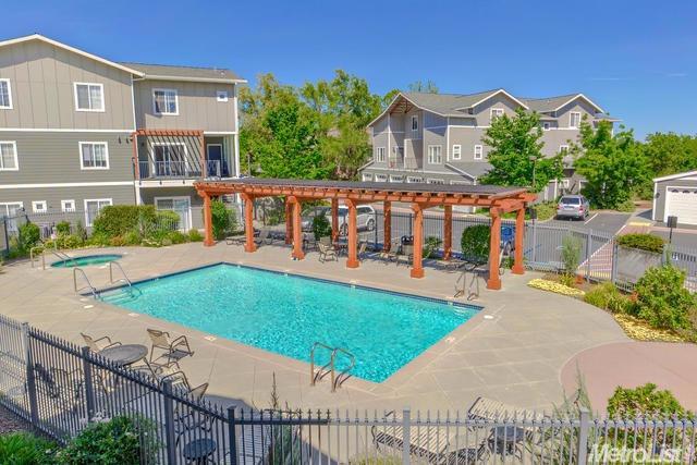 1818 Moore Blvd #214, Davis, CA 95618 photo 5