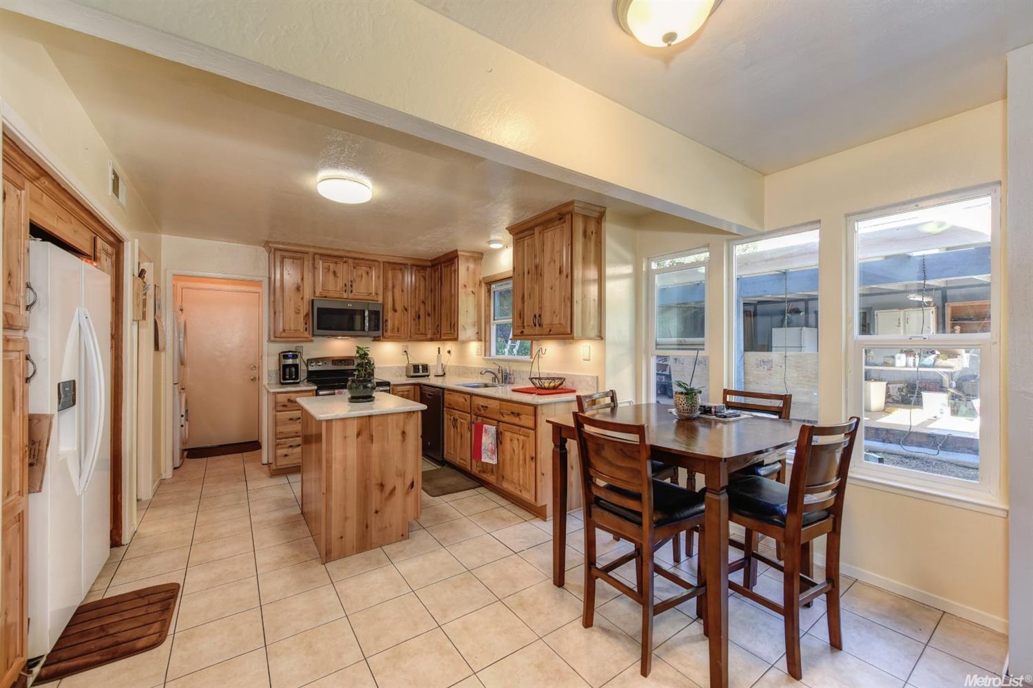 3155 Rice Ct, Placerville, CA 95667 photo 4