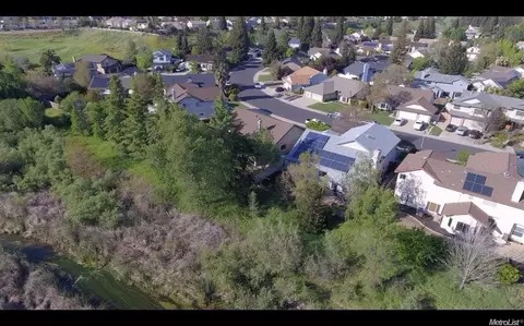 5867 Devon Dr, Rocklin, CA 95765 photo 3