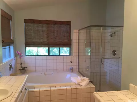 5867 Devon Dr, Rocklin, CA 95765 photo 4