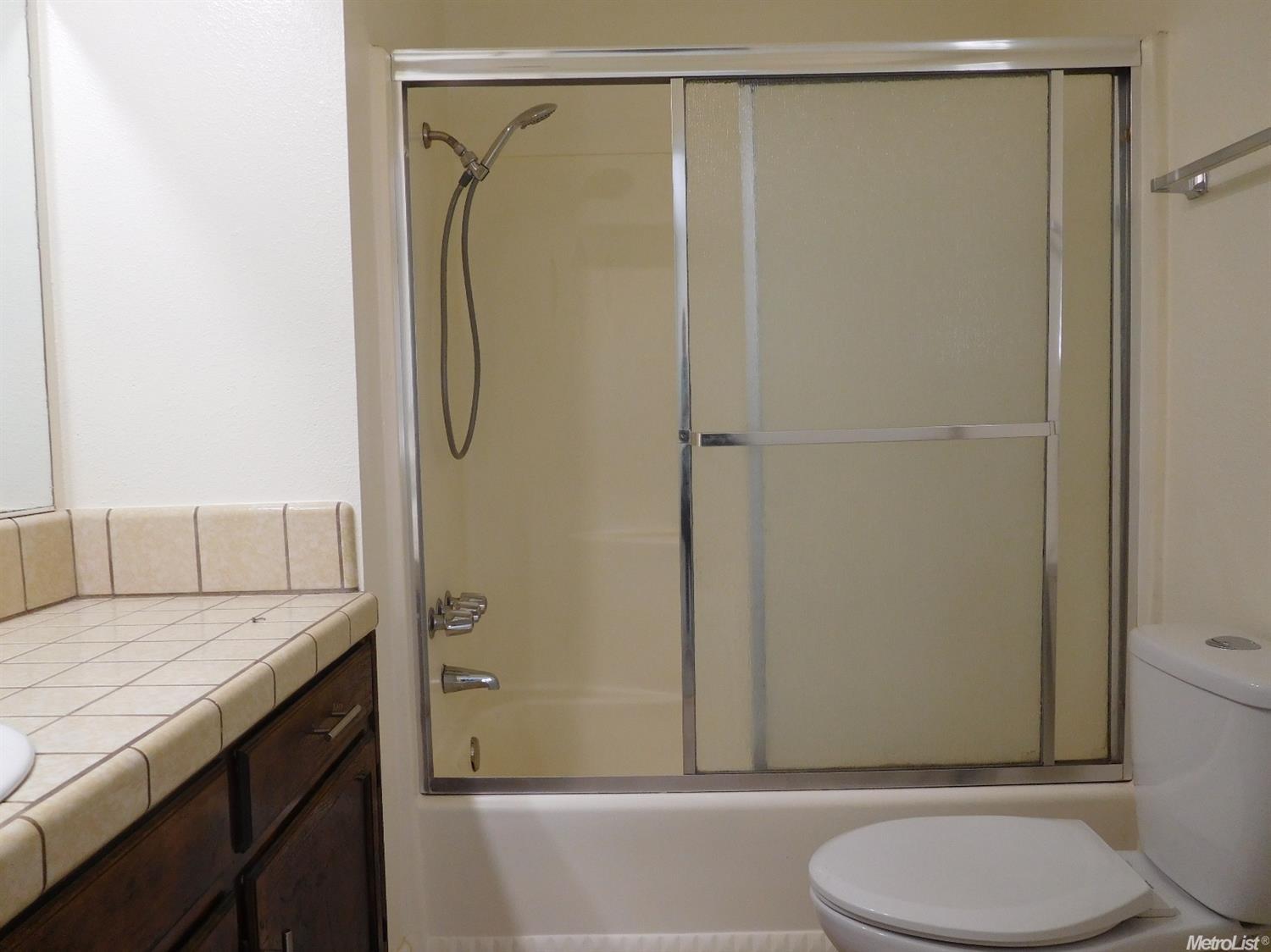 1512 Poust Rd, Modesto, CA 95358 photo 10