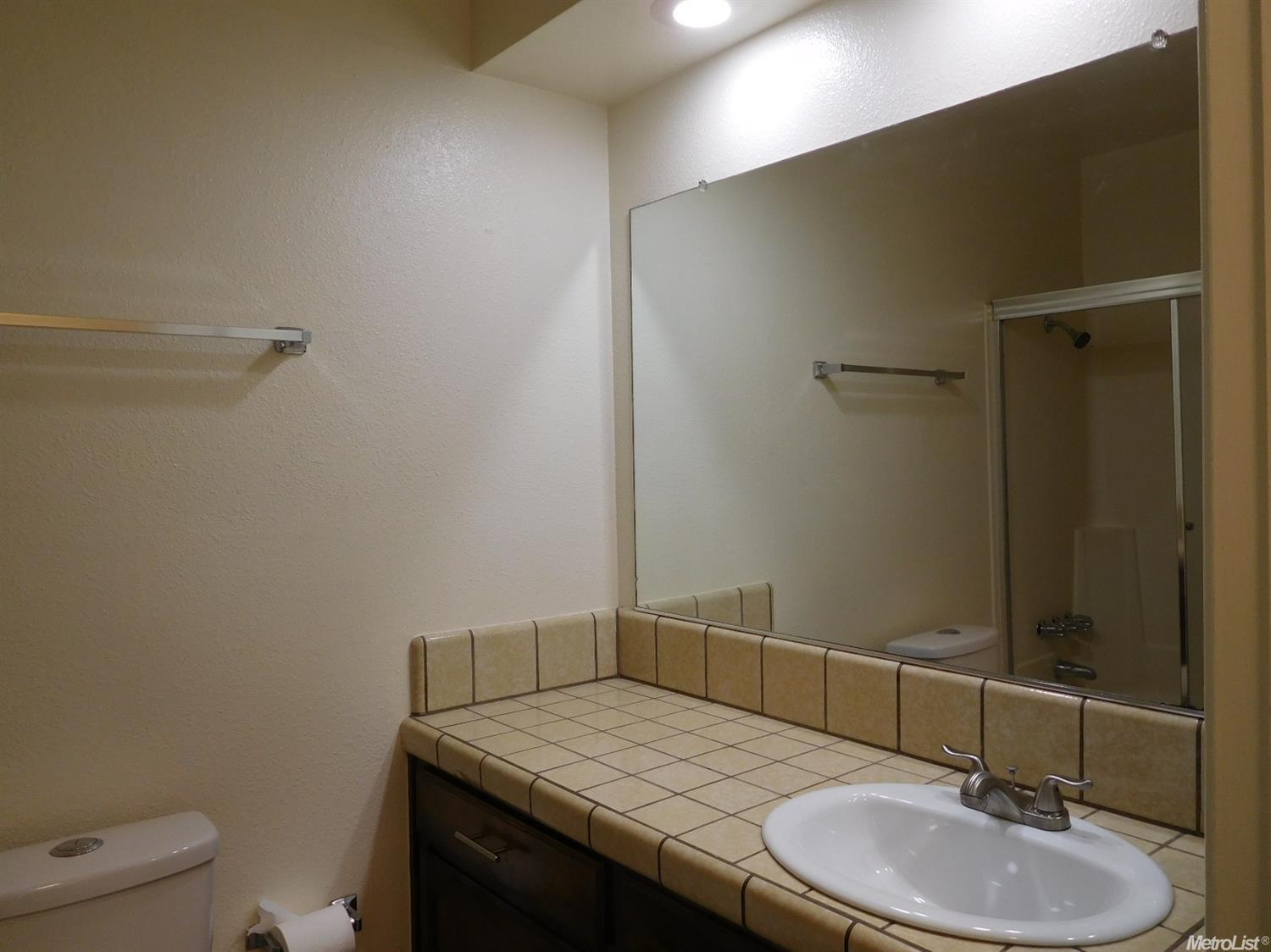 1512 Poust Rd, Modesto, CA 95358 photo 7