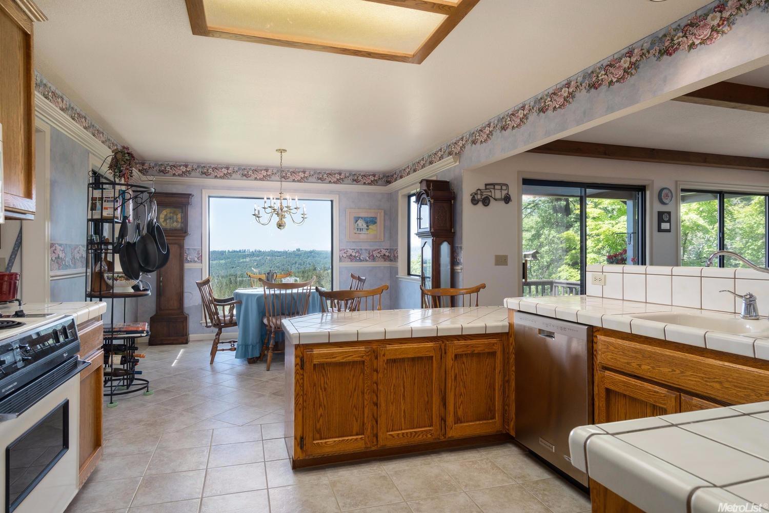 3085 E Ridgewood Dr, Placerville, CA 95667 photo 11