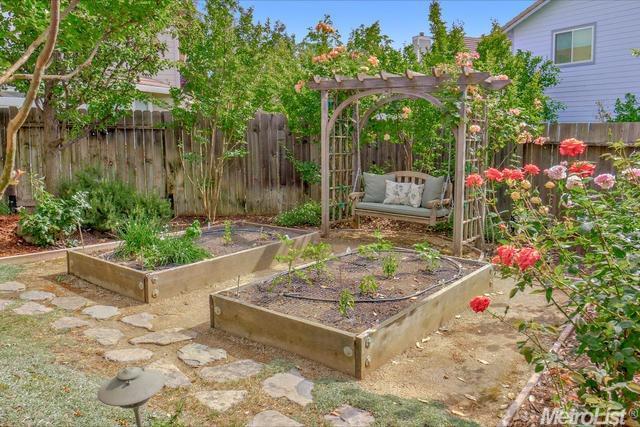 1607 Pismo Ct, Davis, CA 95616 photo 35