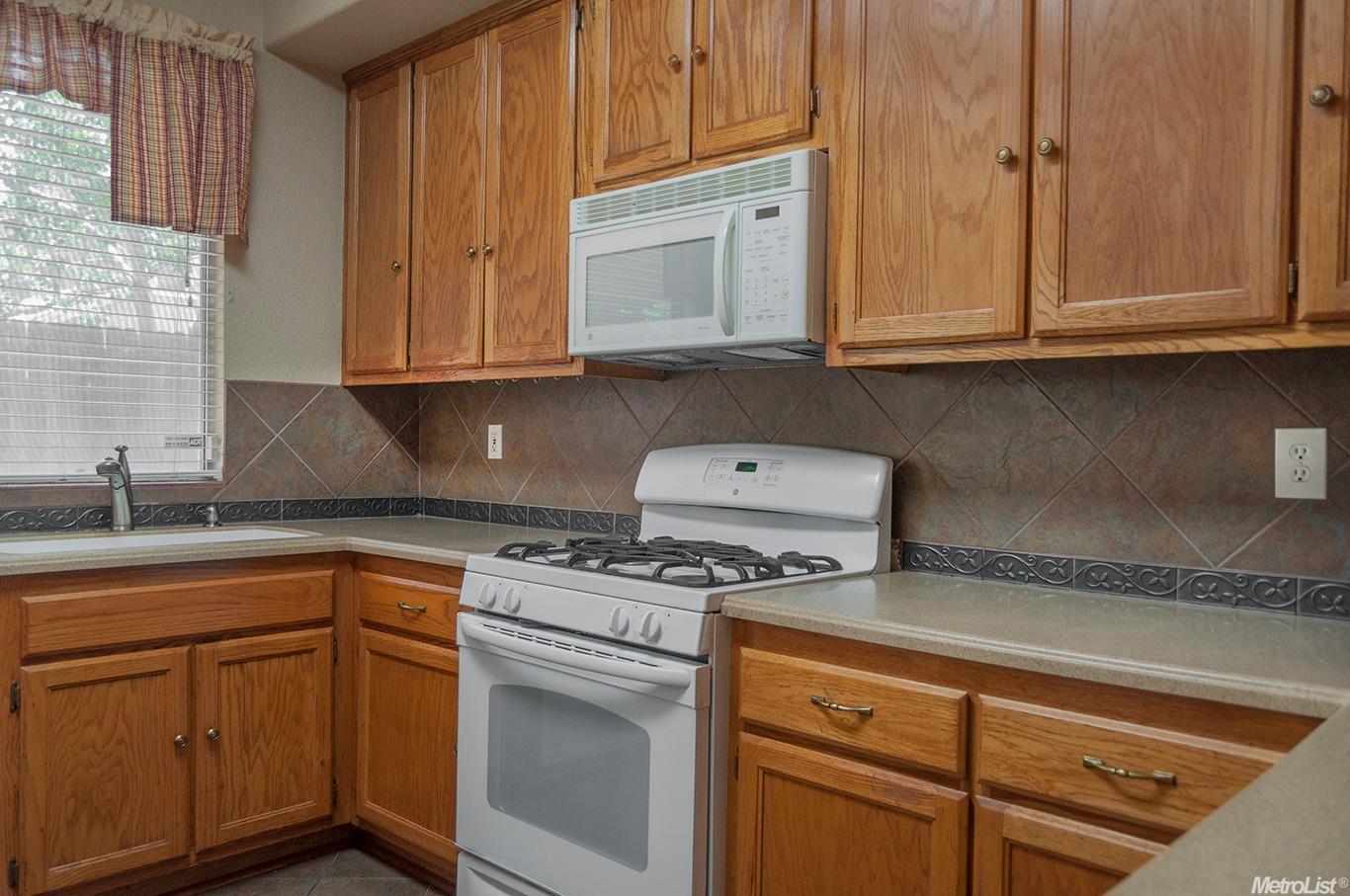 4708 Winter Oak Way, Antelope, CA 95843 photo 12