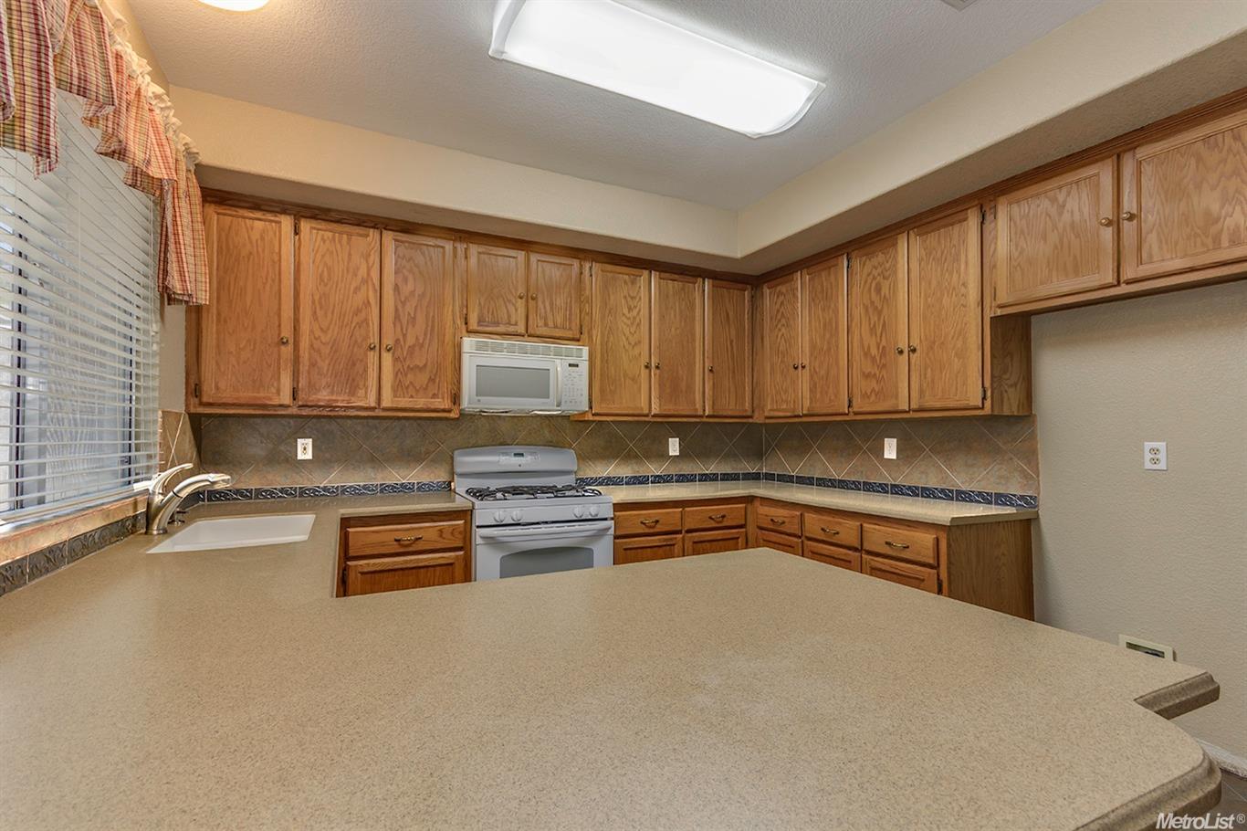 4708 Winter Oak Way, Antelope, CA 95843 photo 11