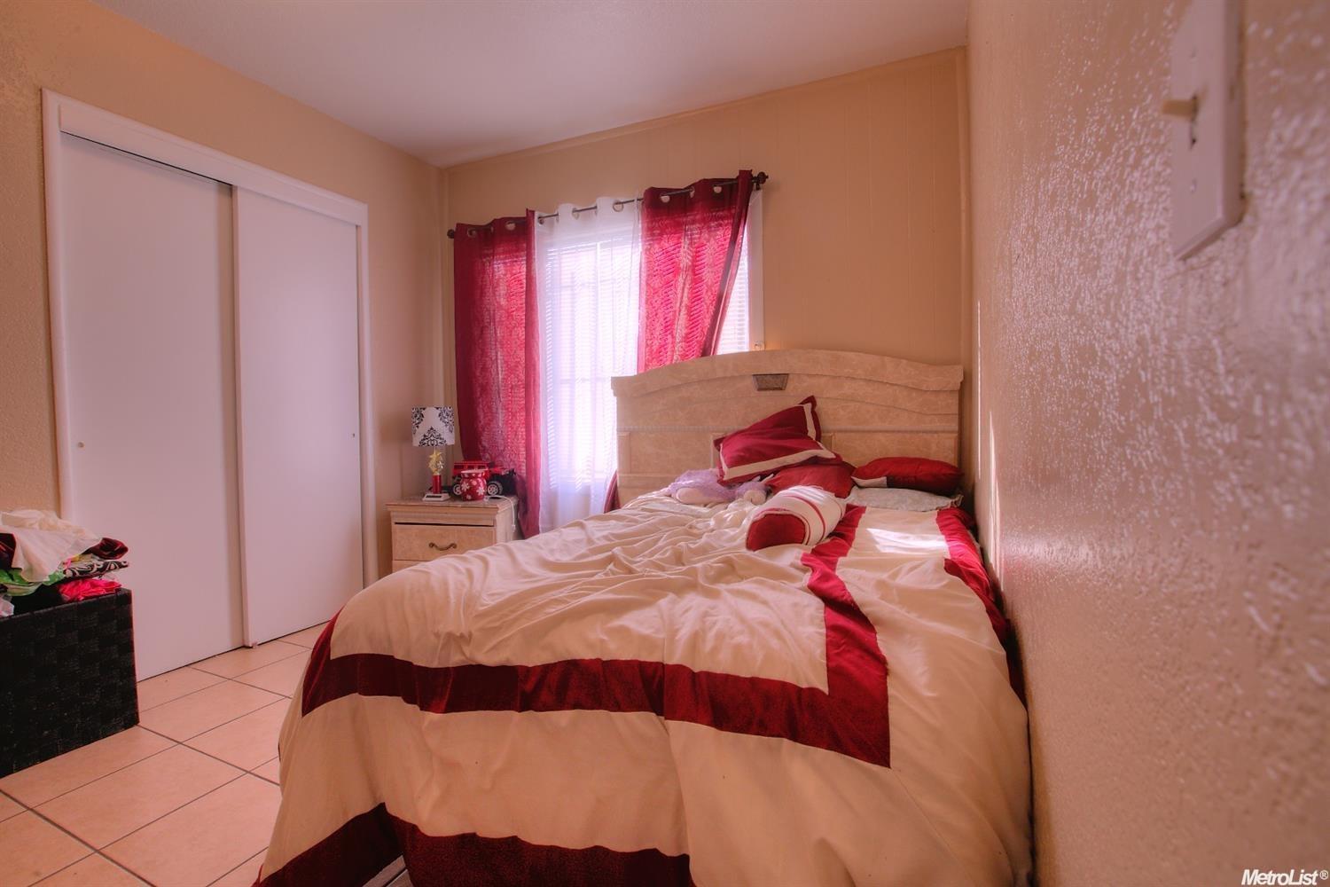 227 Vine St, Modesto, CA 95351 photo 20