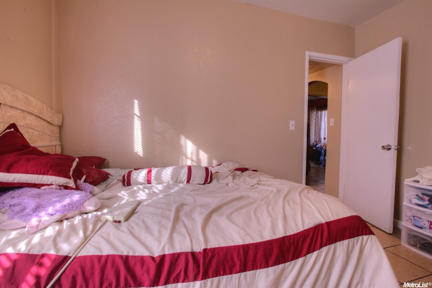 227 Vine St, Modesto, CA 95351 photo 21