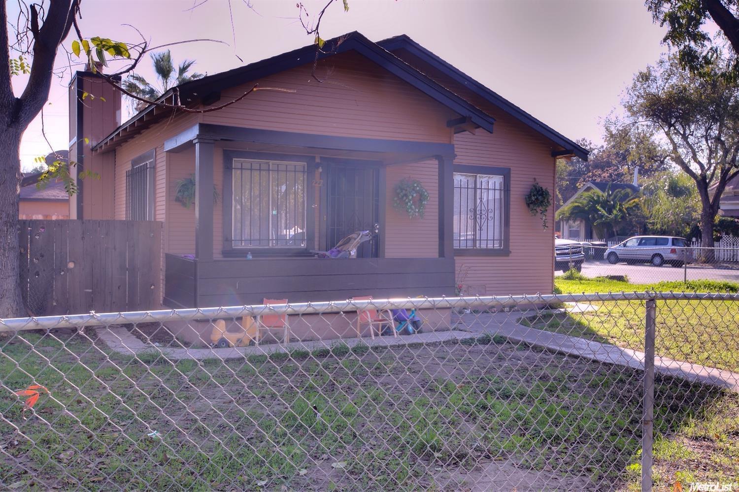 227 Vine St, Modesto, CA 95351 photo 12