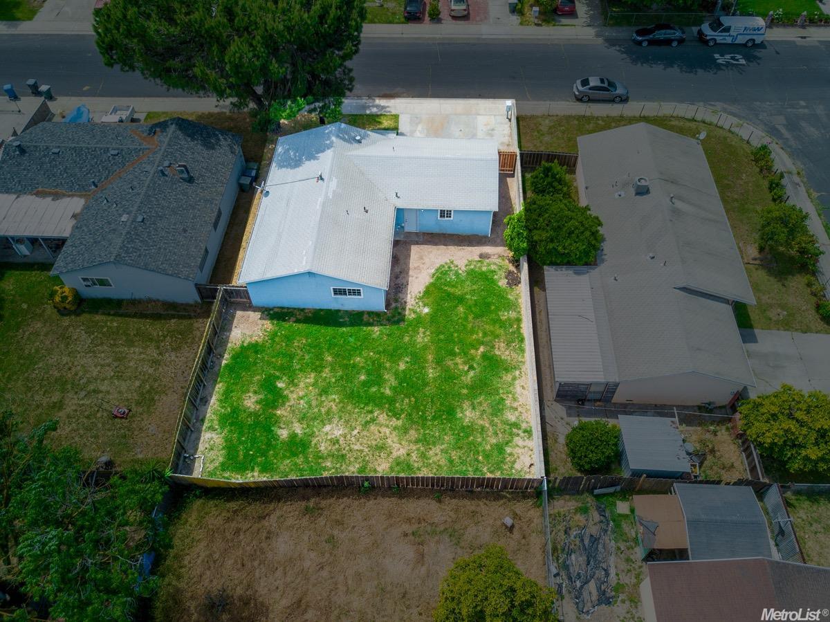 15868 Warfield Rd, Lathrop, CA 95330 photo 5