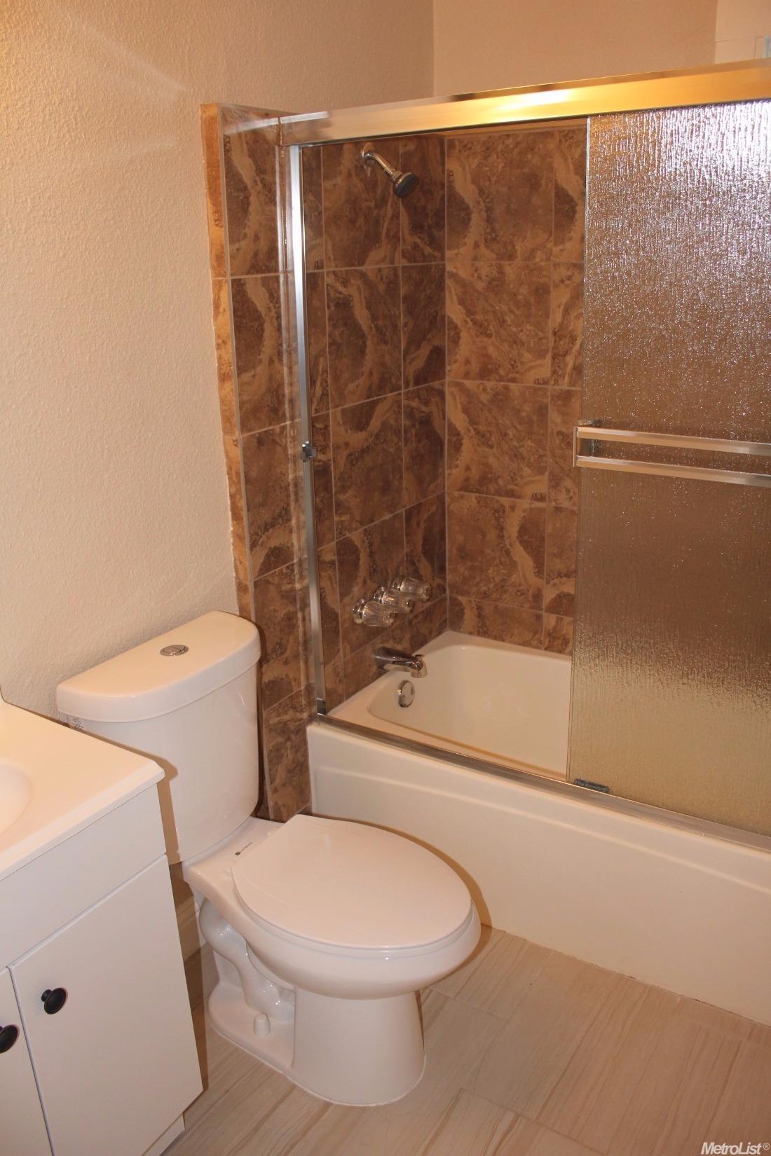 119 Locust St, Modesto, CA 95351 photo 7