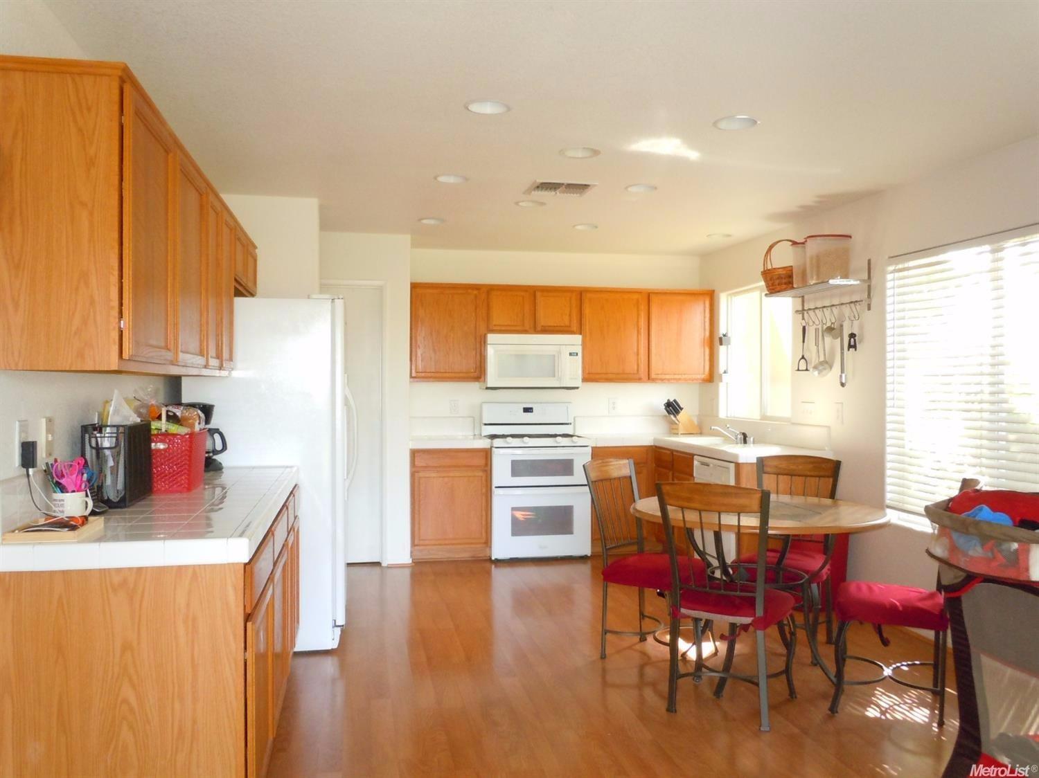 10921 Woolwich Way, Mather, CA 95655 photo 5
