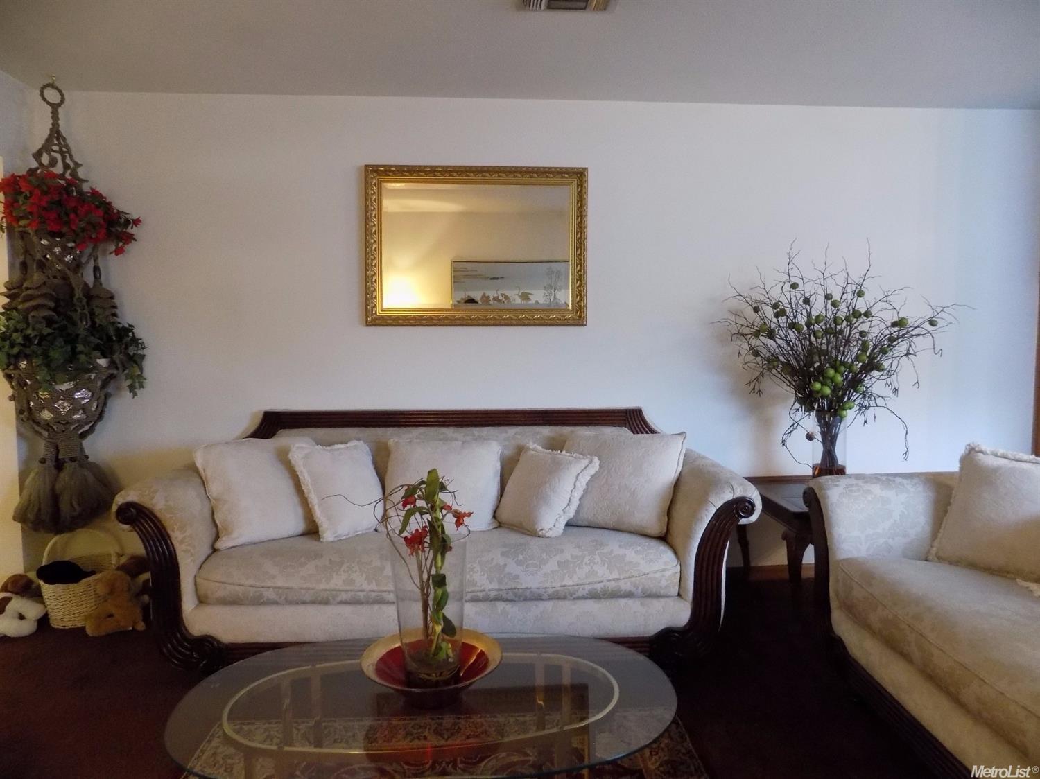 106 E 20th St, Tracy, CA 95376 photo 5