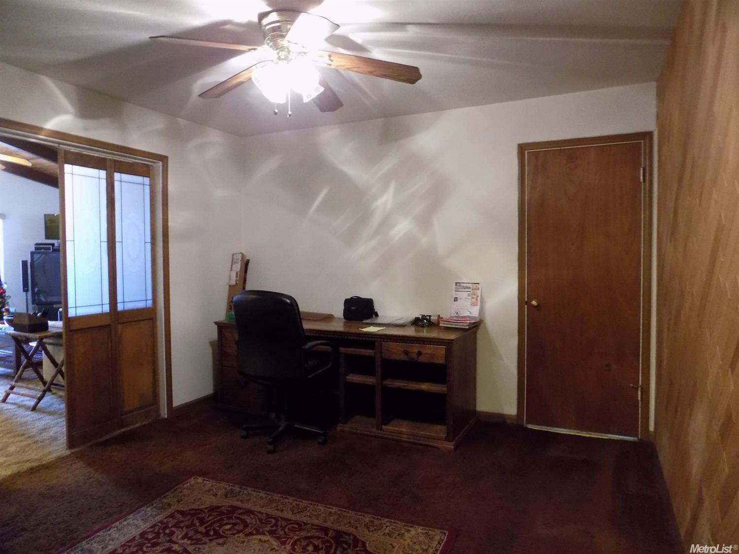 106 E 20th St, Tracy, CA 95376 photo 13