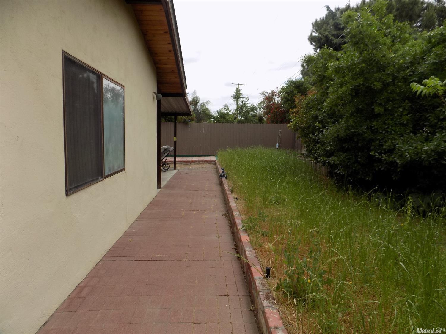 106 E 20th St, Tracy, CA 95376 photo 26
