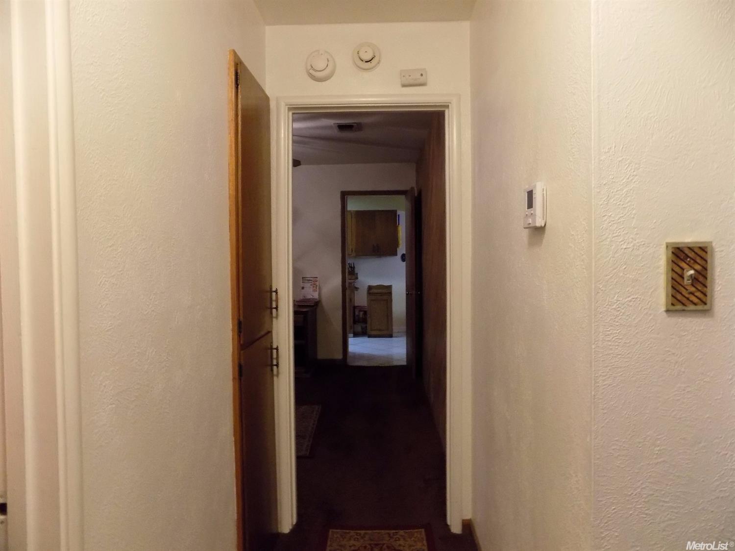 106 E 20th St, Tracy, CA 95376 photo 14