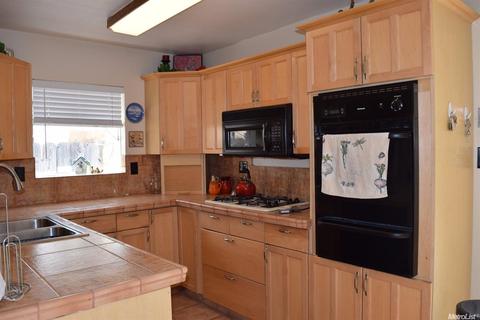 508 Humber Ct, Modesto, CA 95354 photo 2