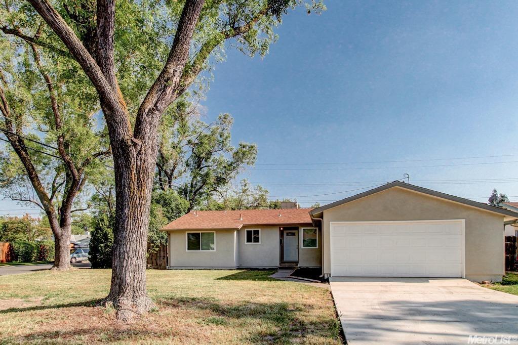 216 Ribier, Modesto, CA 95350 photo 3