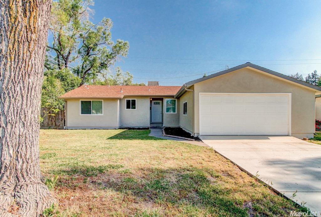 216 Ribier, Modesto, CA 95350 photo 4