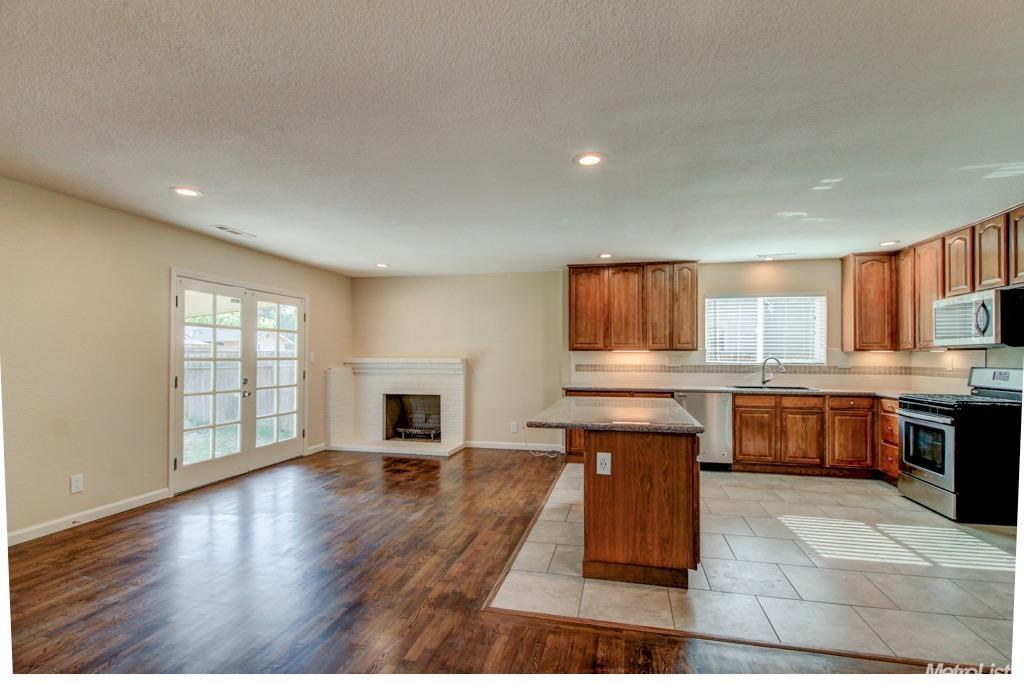 216 Ribier, Modesto, CA 95350 photo 13