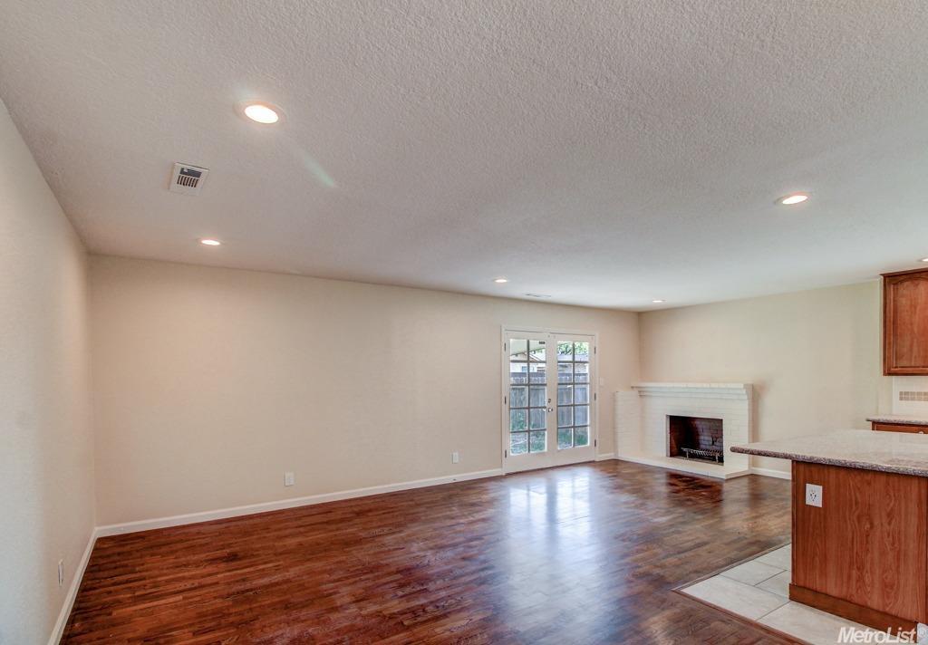 216 Ribier, Modesto, CA 95350 photo 11