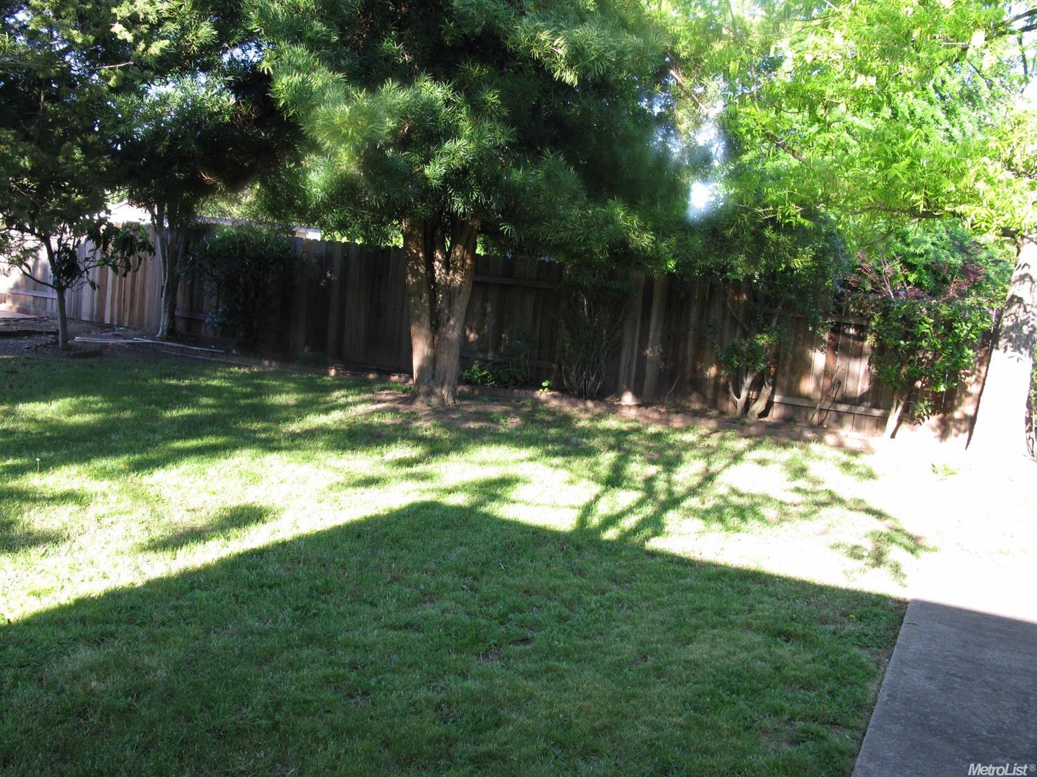 4760 Loch Lomond Dr, Carmichael, CA 95608 photo 23