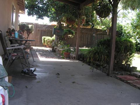 2209 Venus, Ceres, CA 95307 photo 12