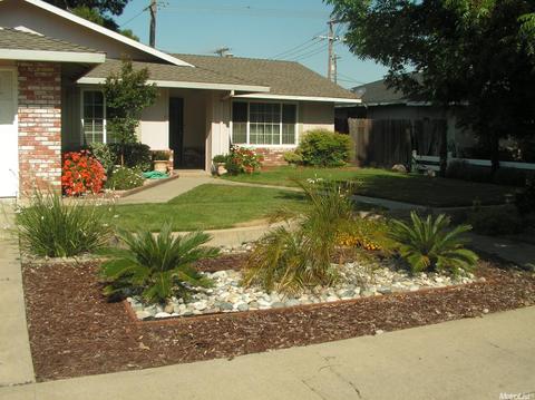 2209 Venus, Ceres, CA 95307 photo 1