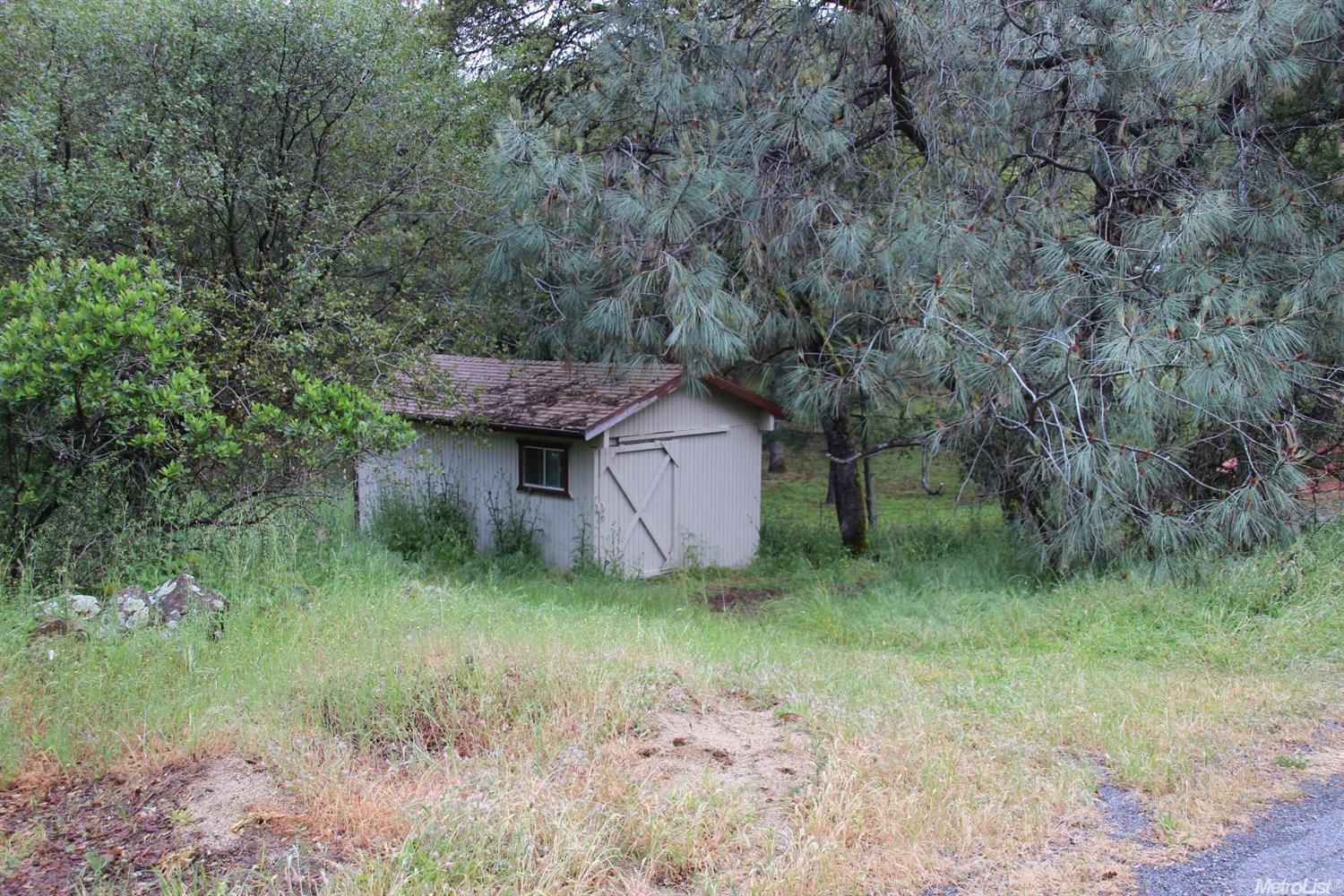 1281 Aaron Cool Dr, Cool, CA 95614 photo 4