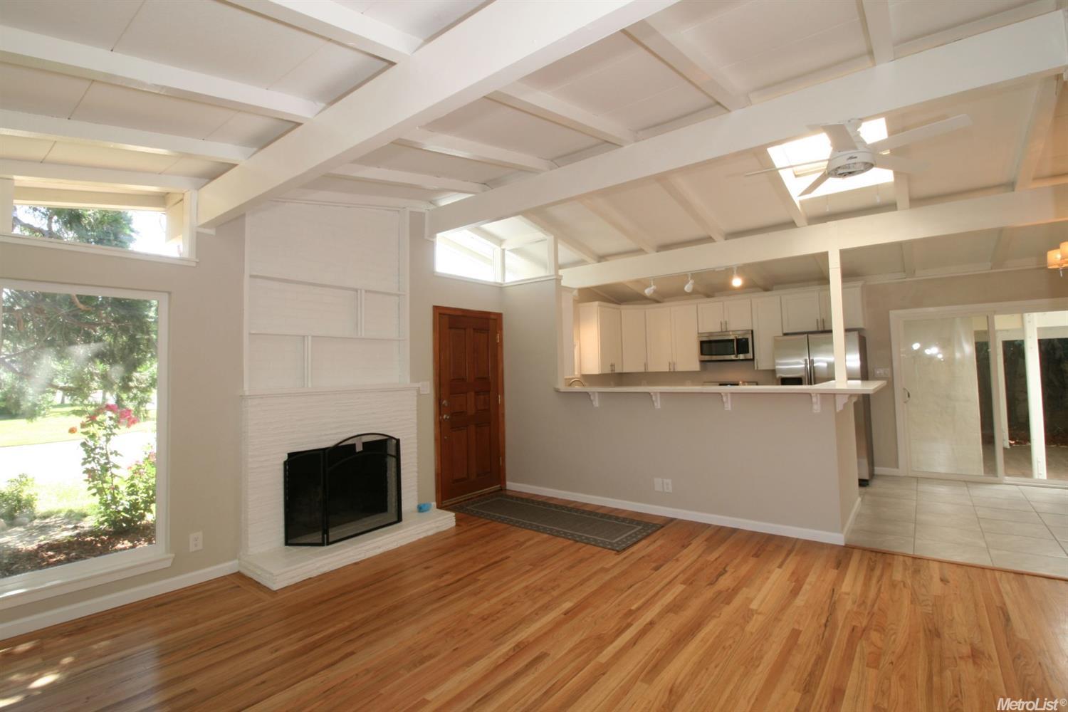 4828 Hazelwood Ave, Carmichael, CA 95608 photo 3