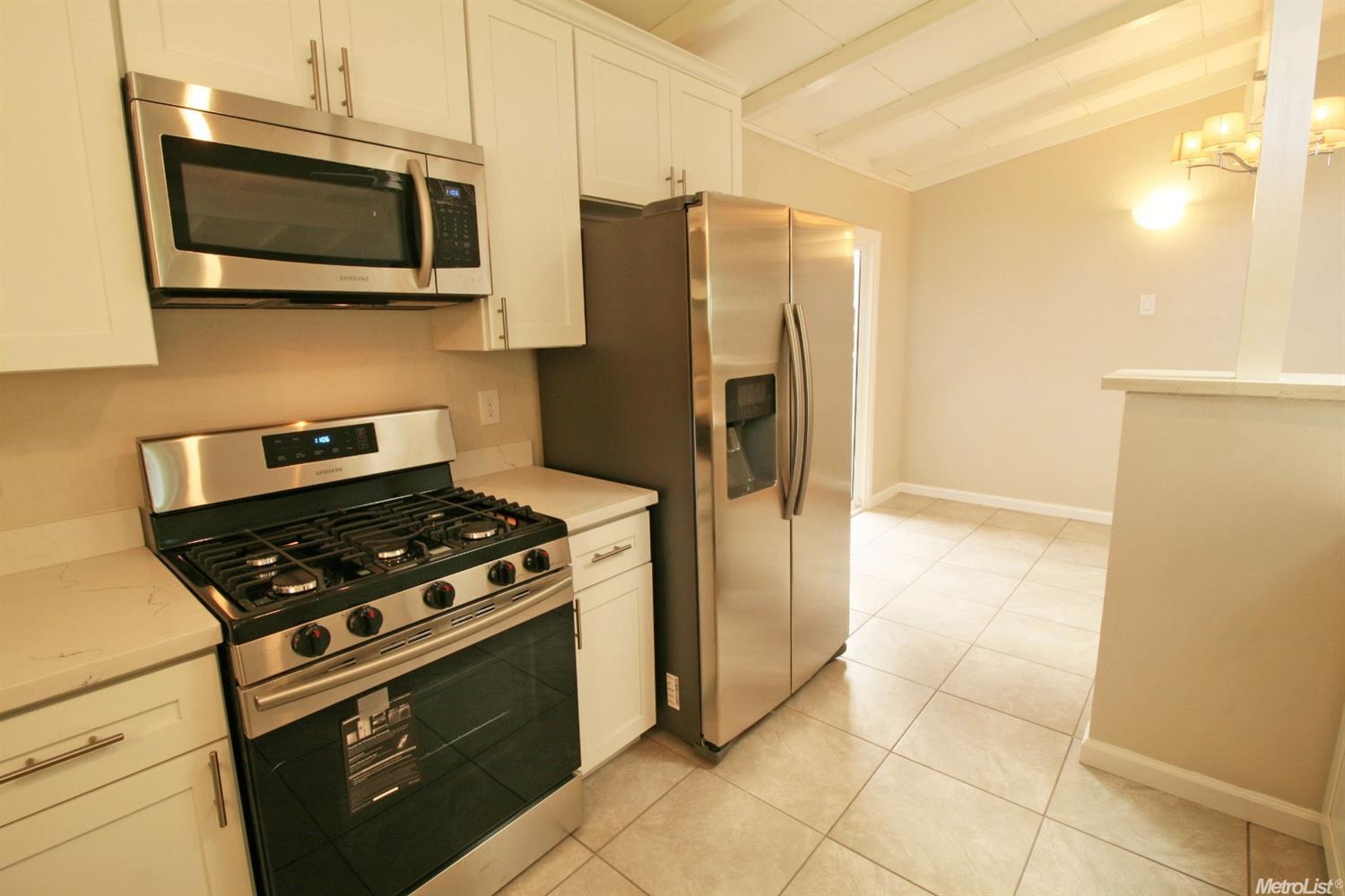 4828 Hazelwood Ave, Carmichael, CA 95608 photo 8